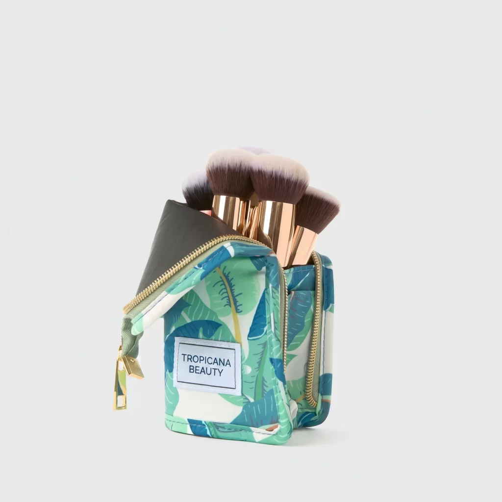 travel cosmetic pouch product reference view 2