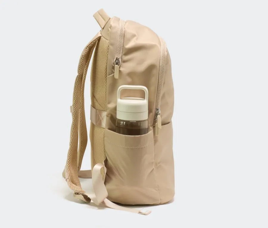 Stable Center of Gravity Customizable Nylon School Backpack for Hiking