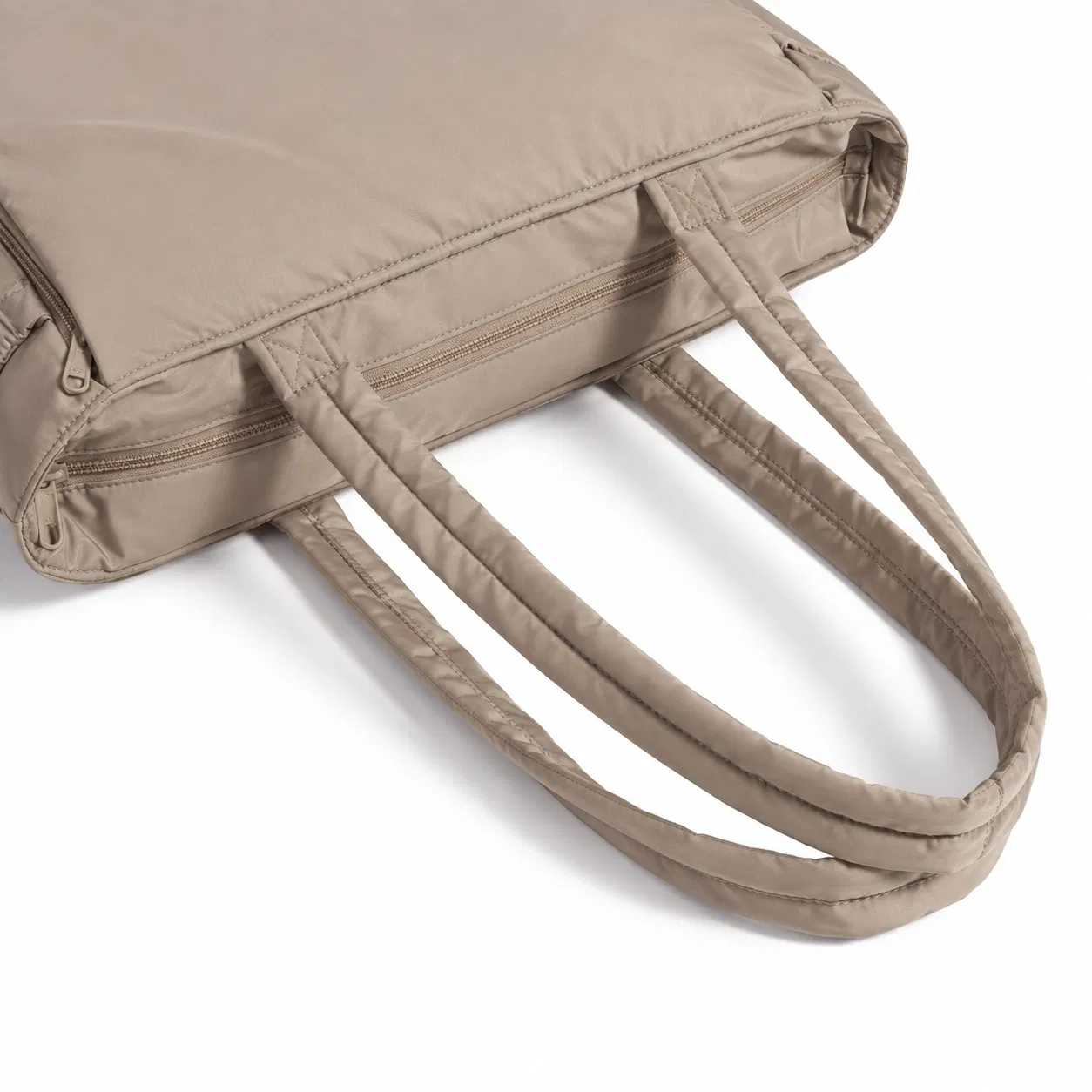 22L Yoga Workout Tote with Wet Dry Storage and Exterior Mat Holder