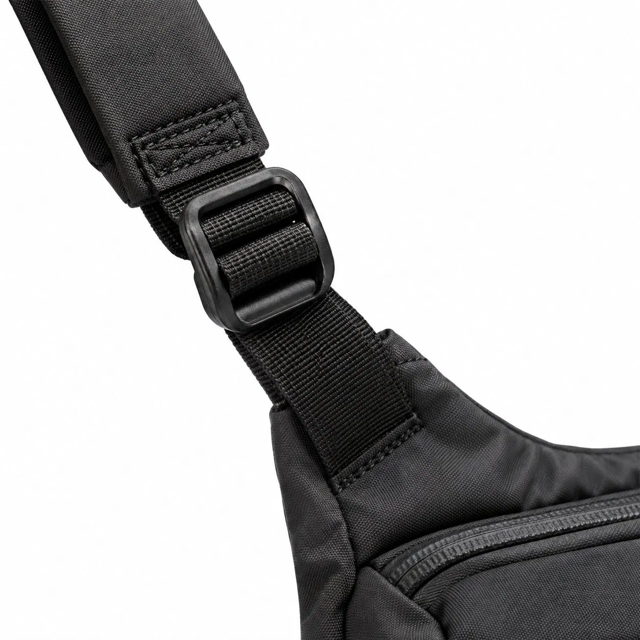 Adjustable Running Chest Vest Bag with Buckle Closure and Custom Logo