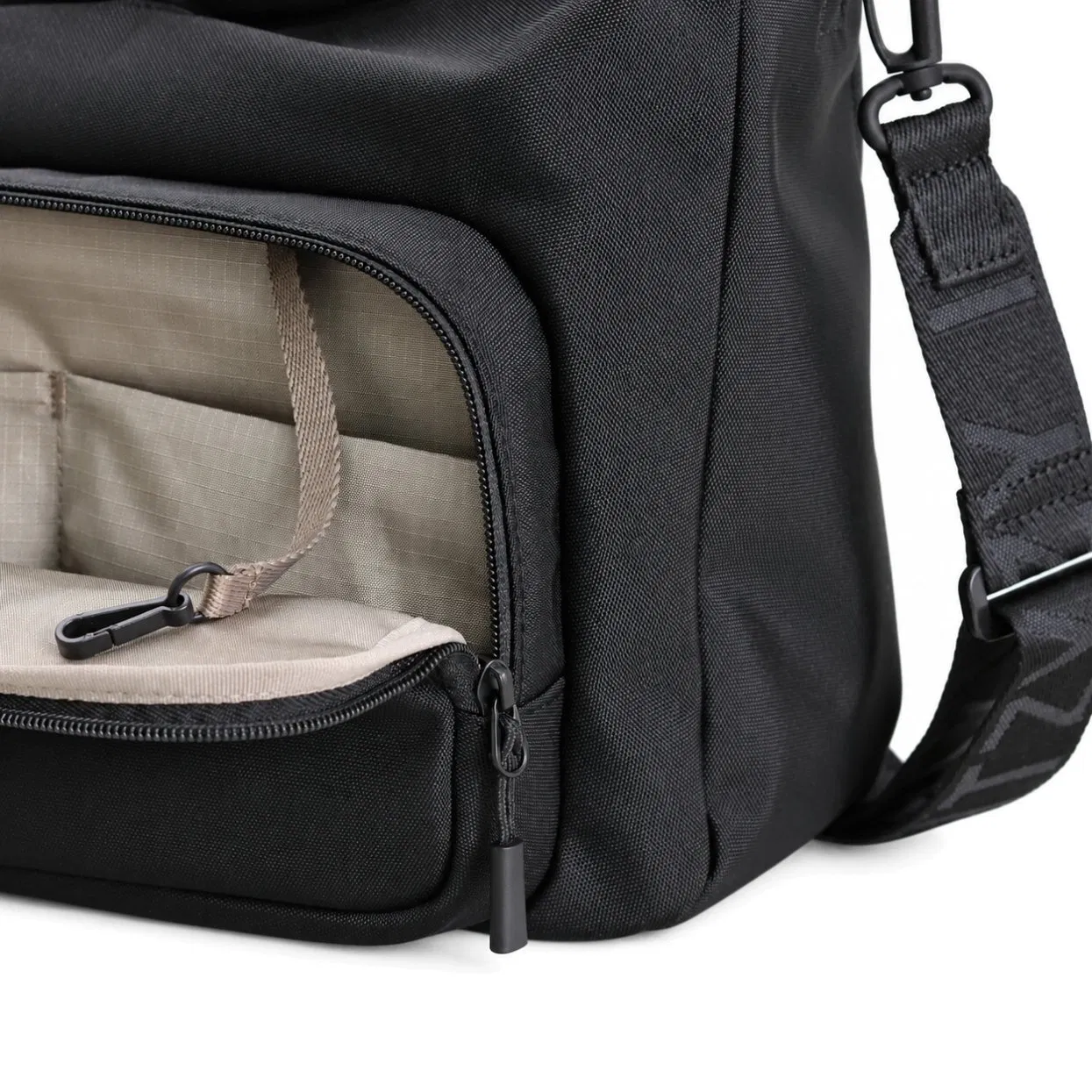 Custom Nylon Convertible Stroller Organizer Diaper Bag with Bottle Holders and Detachable Wristlet
