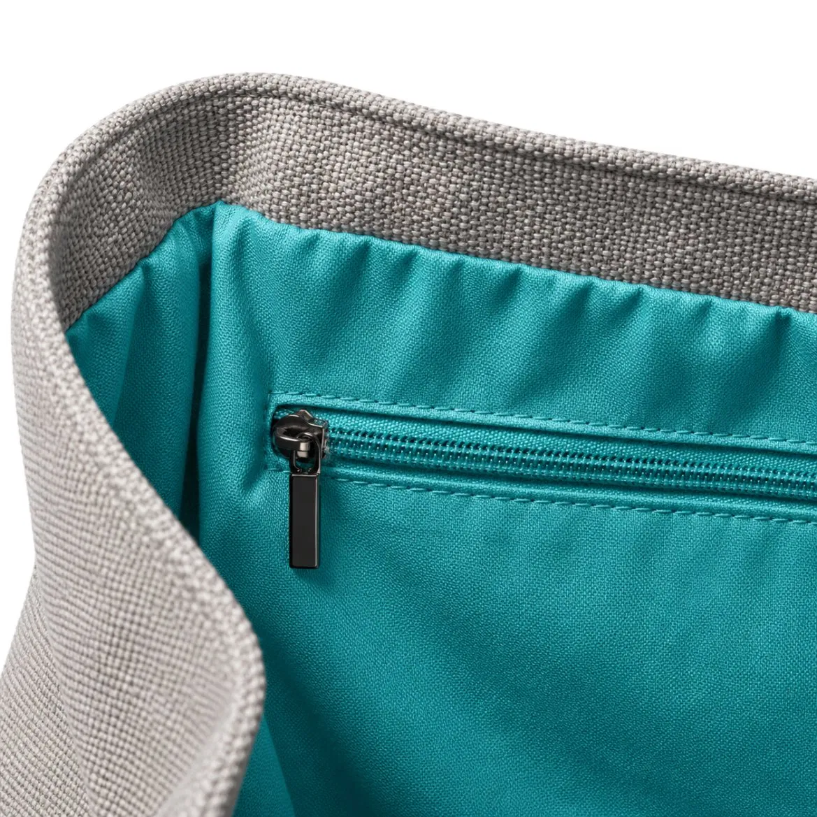 Custom Canvas Pet Carrier with Leather Handles Cotton Lining and Adjustable Straps for Small Pets