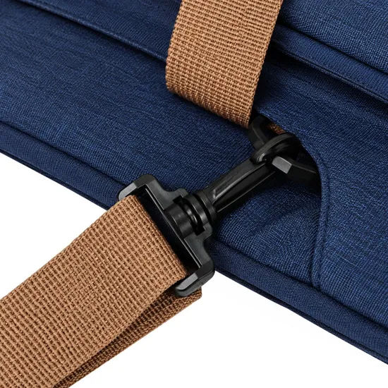 Custom Polyester Laptop Sleeve with Zipper and Shoulder Strap for Student and Business Travel