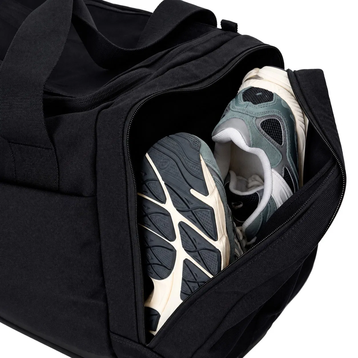 Custom Weekender Duffle Bag with Padded Laptop Pocket Shoe Storage and Trolley Pass Through