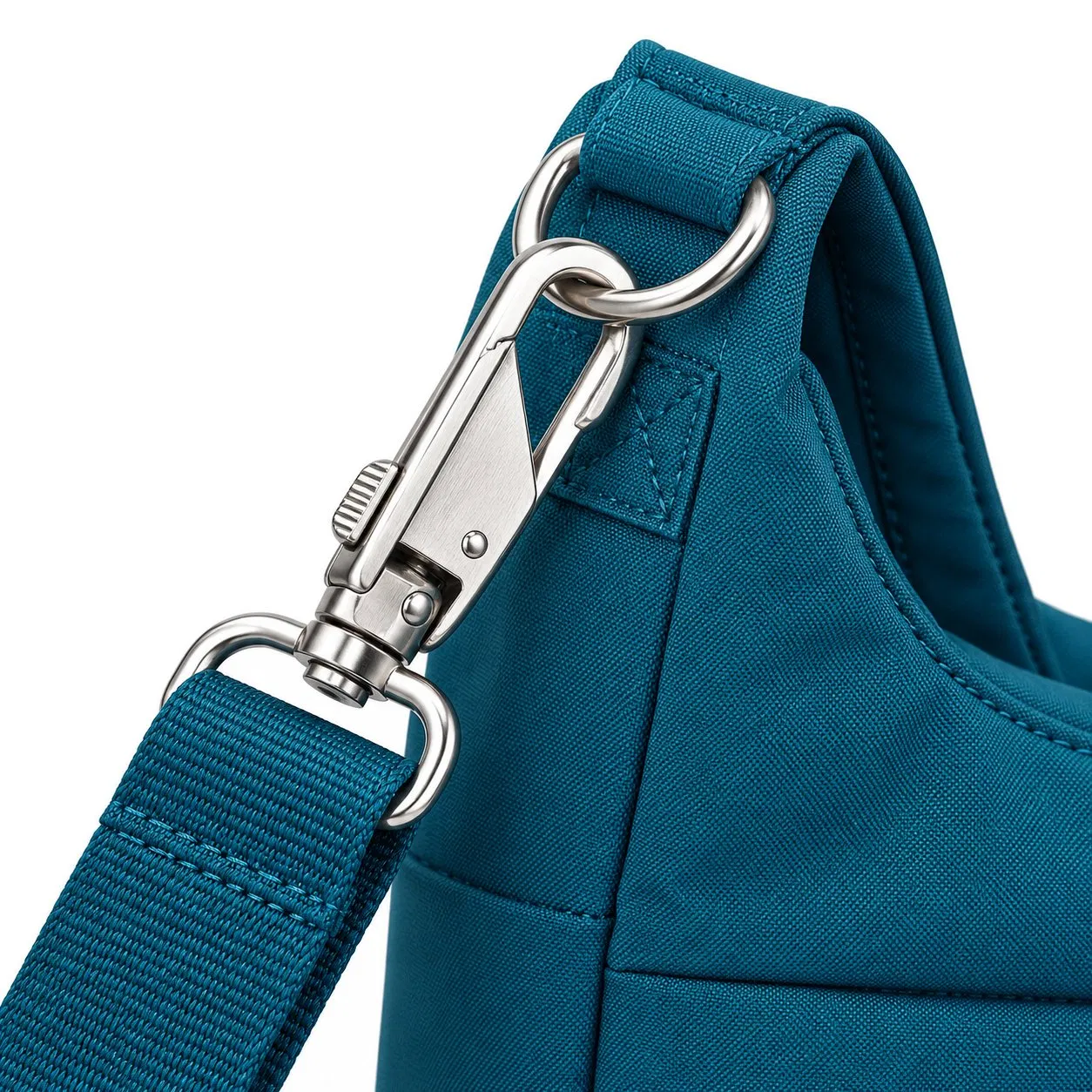 Custom Nylon Travel Crossbody Messenger Bag for Women with Adjustable Strap and Organized Pockets
