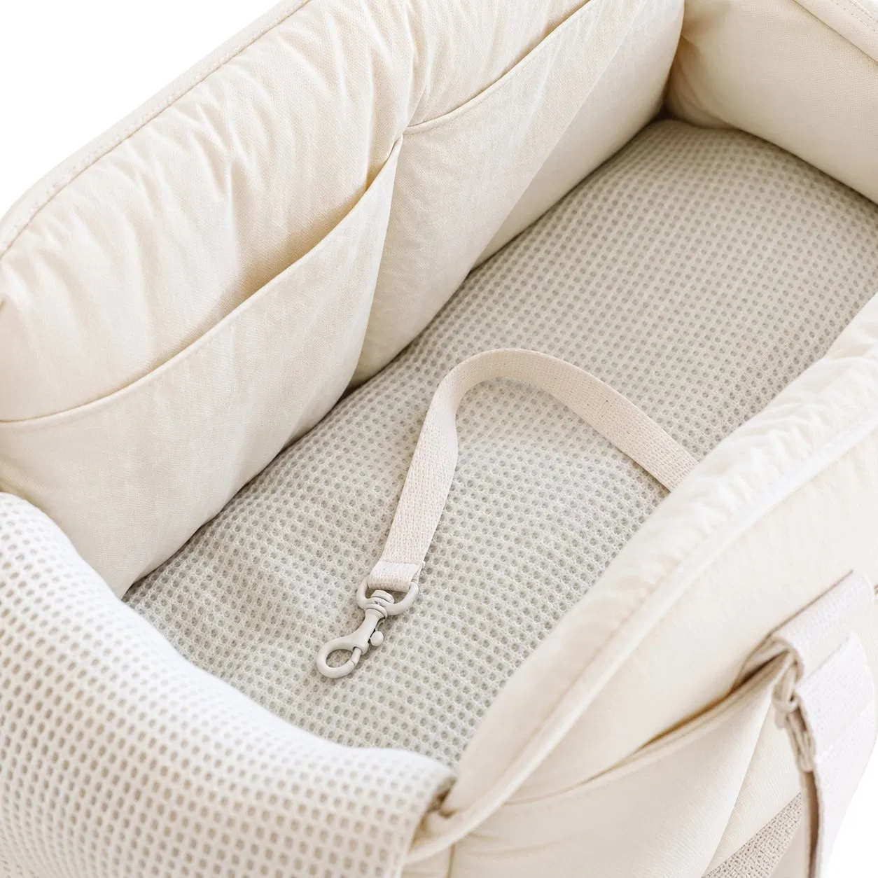 Custom Lightweight Breathable Pet Carrier Purse Soft Dog Cat Travel Tote Bag