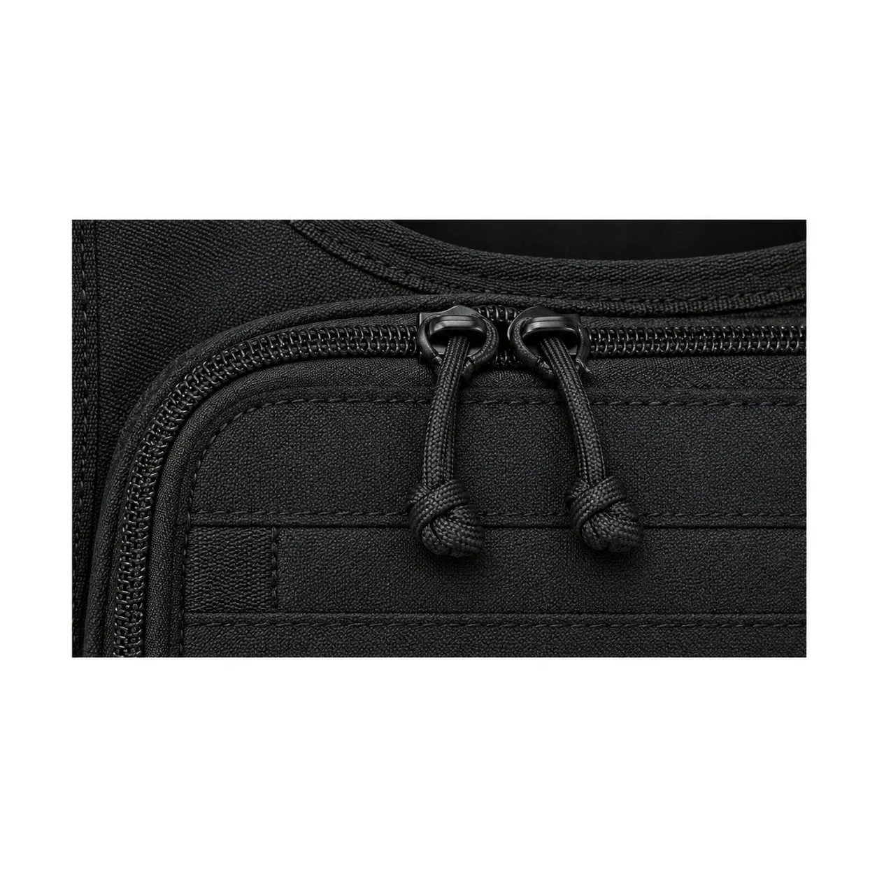 Custom Lightweight Running Chest Bag with Adjustable Straps and Phone Storage