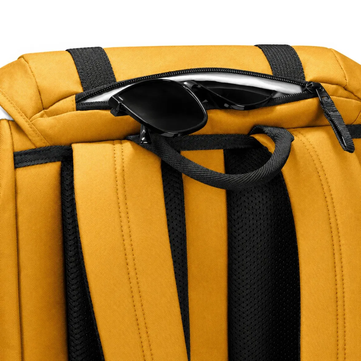 Custom Large Capacity Laptop Backpack with Padded Tech Compartment for Students and Travel