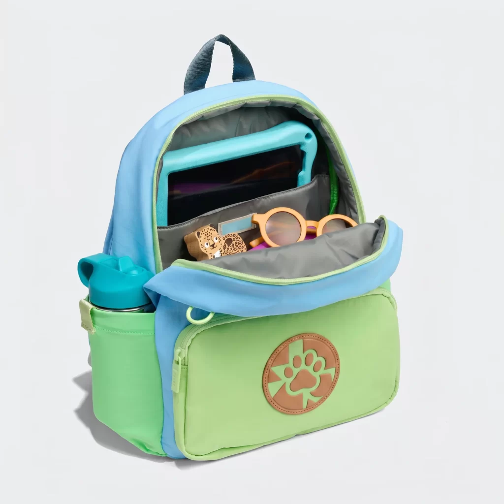 everyday laptop backpack product reference view 2