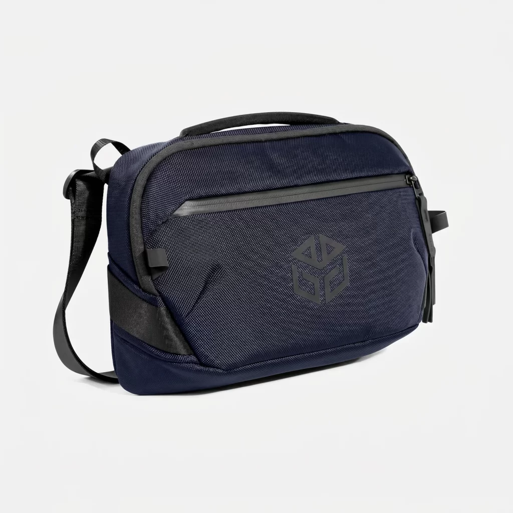 travel messenger bag product reference view 2