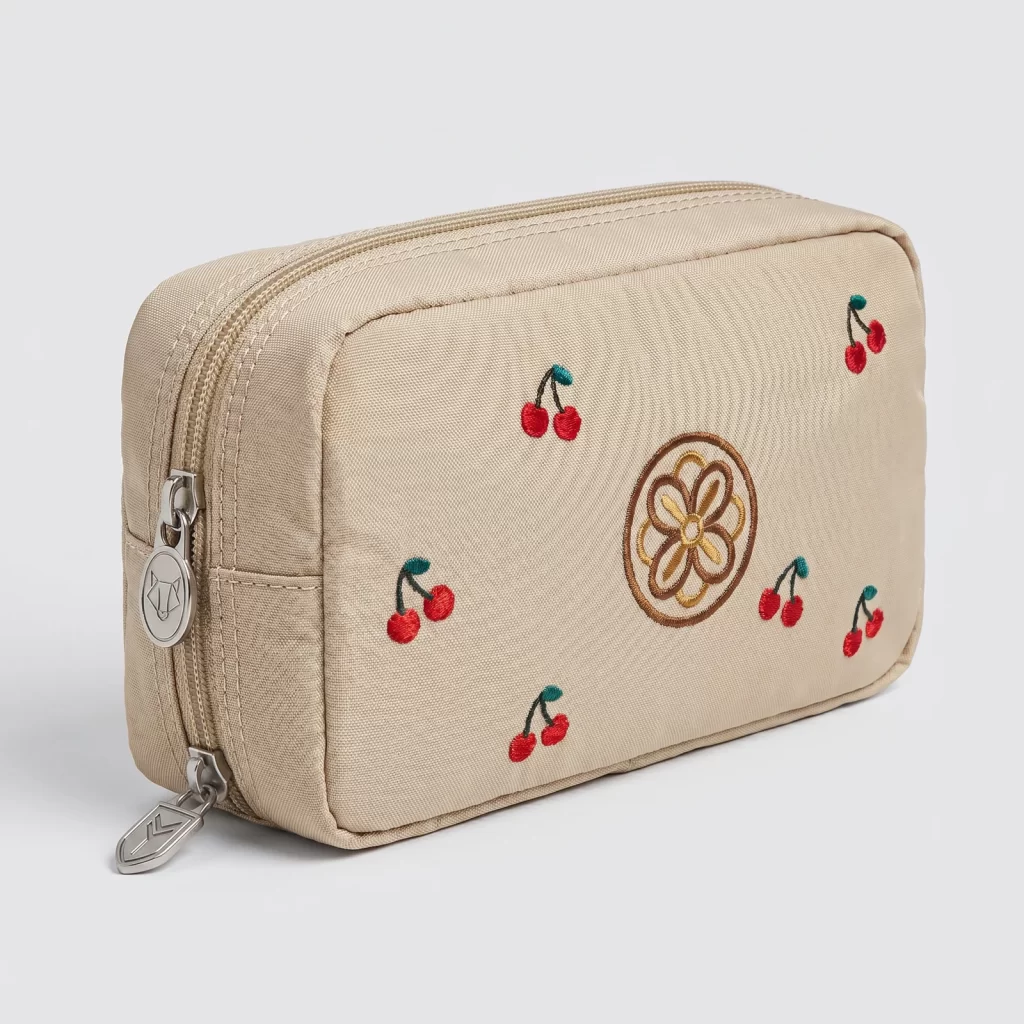 travel cosmetic pouch product reference view 2