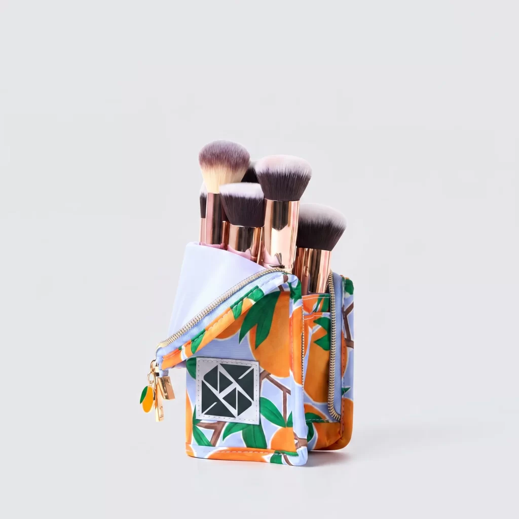 wide-opening makeup bag product reference view 1