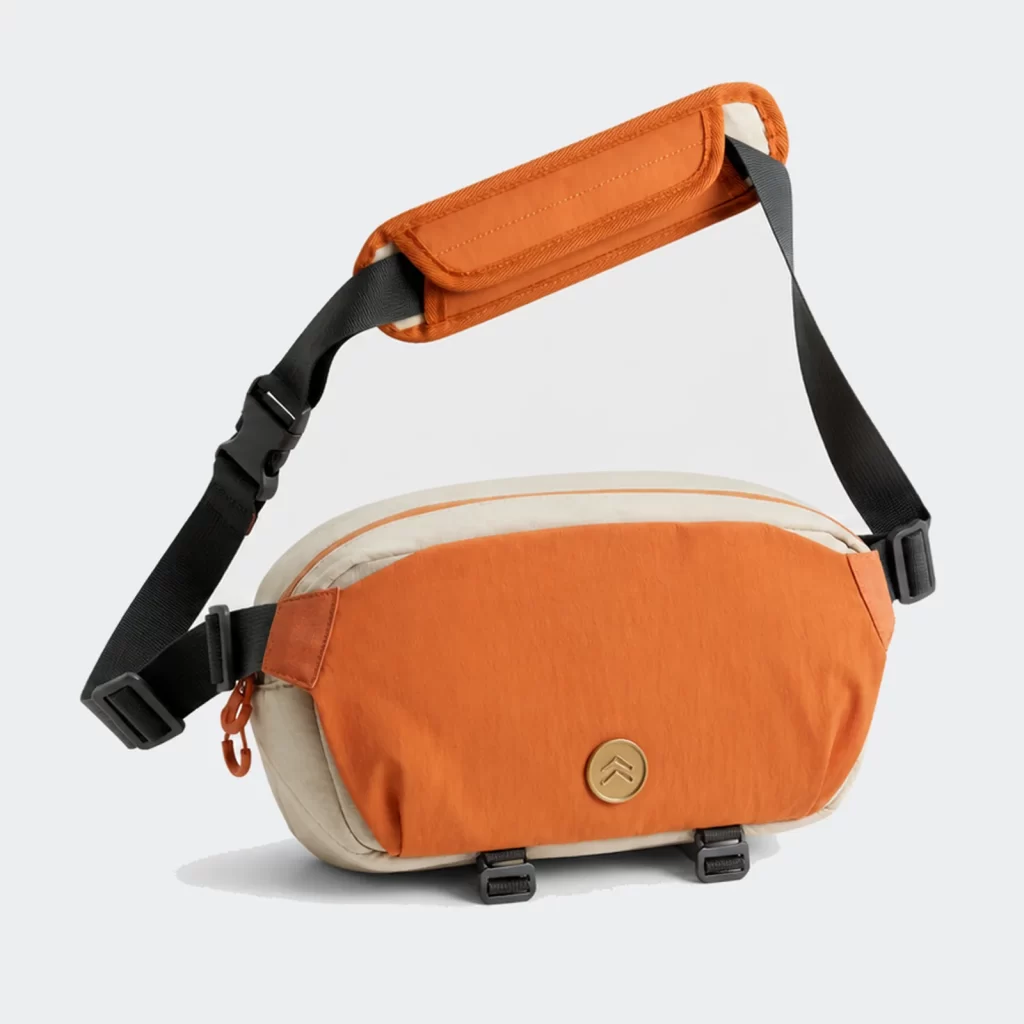 polyester venture 6l camera sling bag product reference view 1