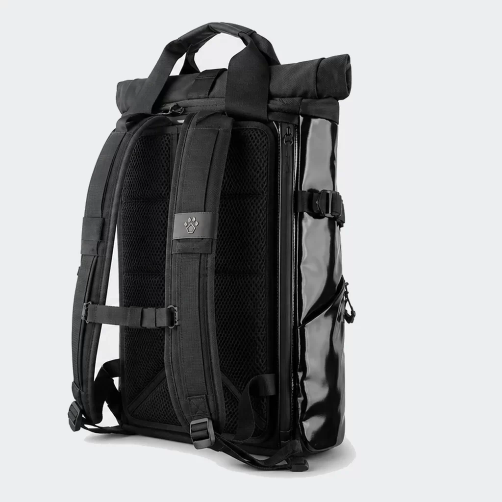 technical mesh flow 31l camera shoulder bag product reference view 2