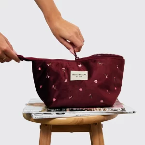 custom cosmetic bag product image for OEM ODM bag projects
