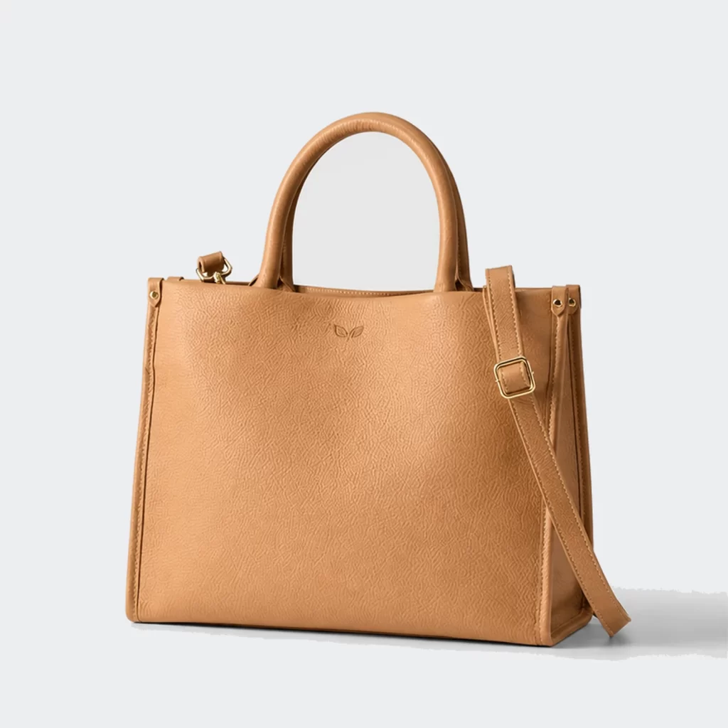 genuine leather port everyday tote bag product reference view 1