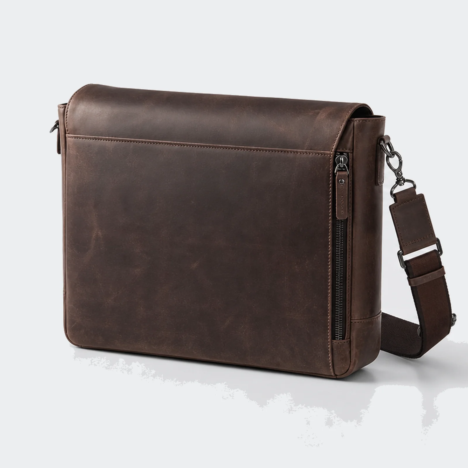 Genuine Leather Seabreeze Business Briefcase BL-BR-304 hover OEM briefcase for corporate and business bag sourcing