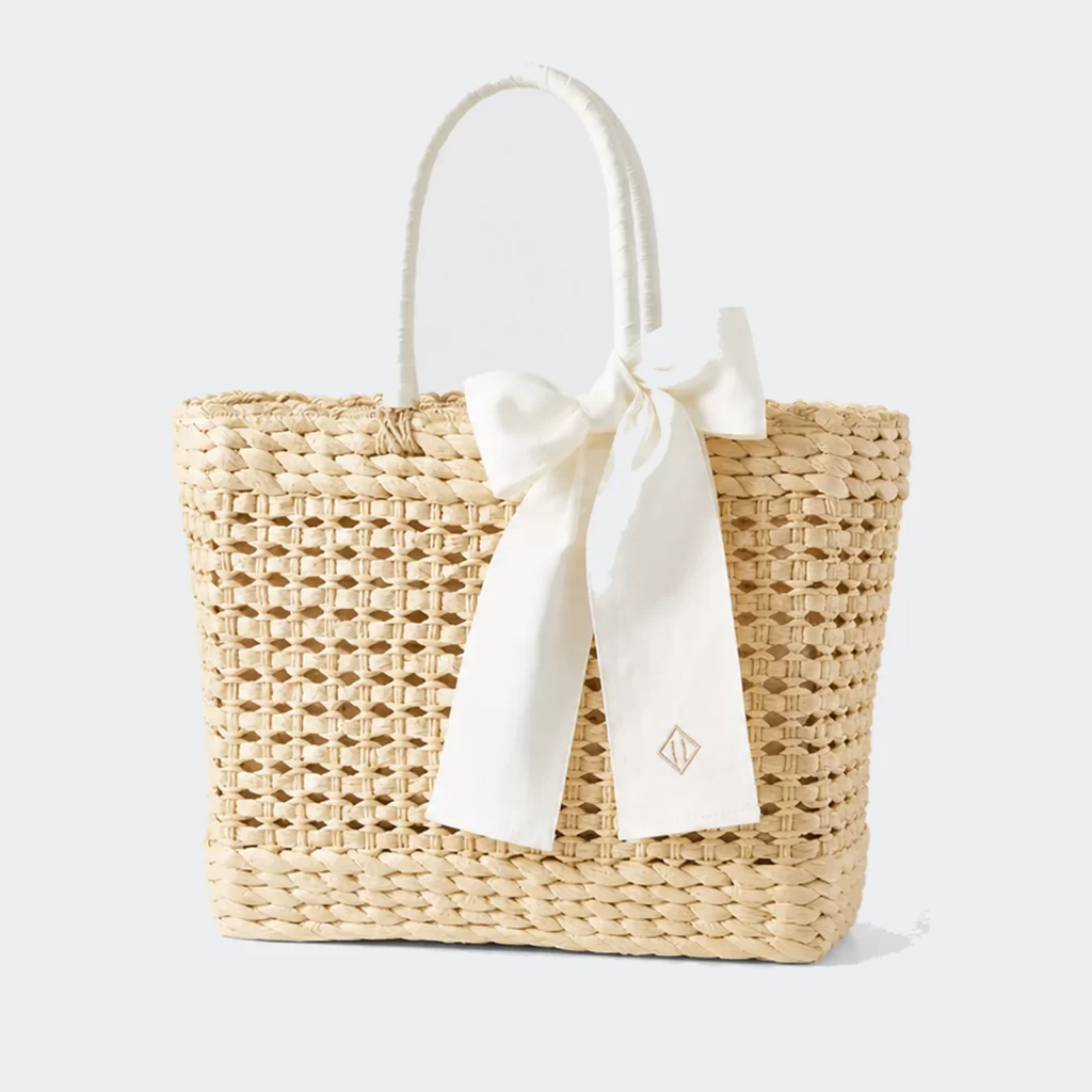 woven wicker pioneer beach tote bag product reference view 1