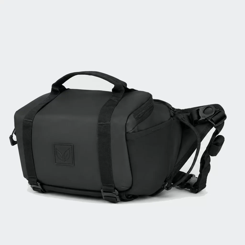 technical mesh voyager 6l compact sling bag product reference view 2