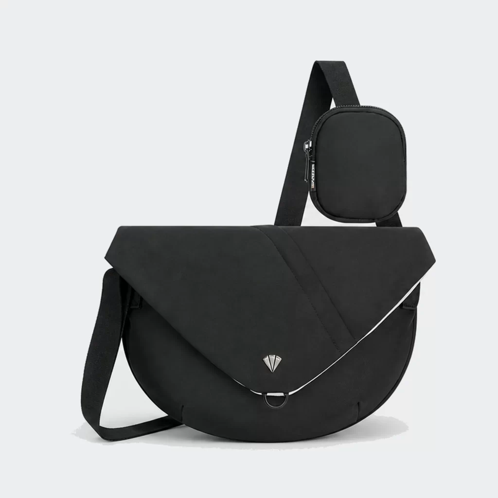 recycled polyester horizon 2l everyday crossbody bag product reference view 1