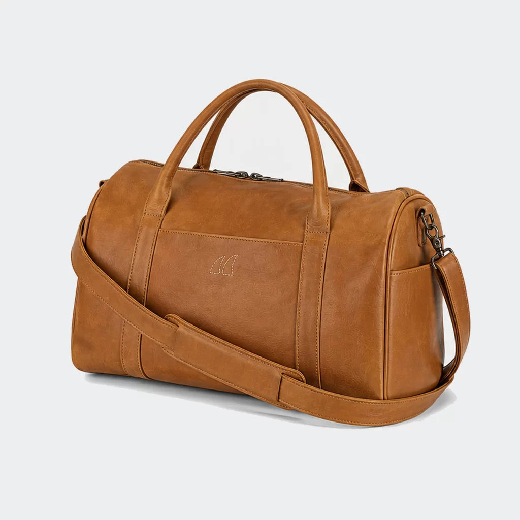 full-grain leather canyon everyday travel weekender bag product reference view 1